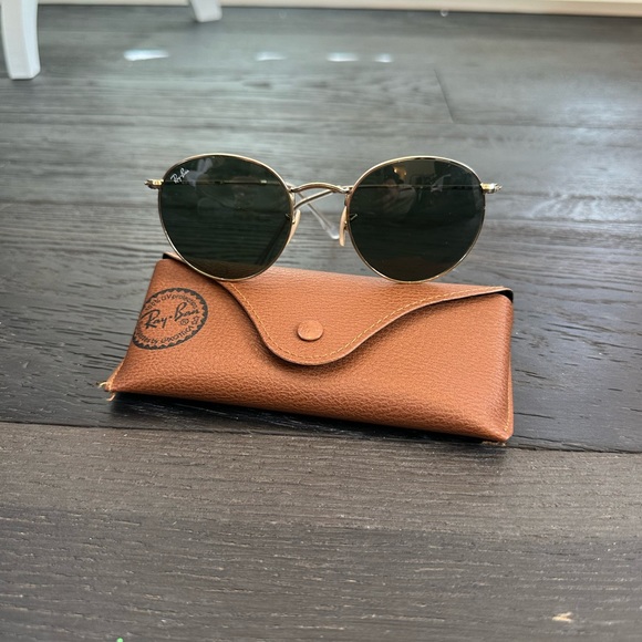 Ray-Ban Accessories - Ray-Ban Round Metal Sunglasses